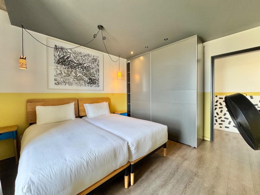 2 Bedroom Property for Sale in Woodstock Western Cape